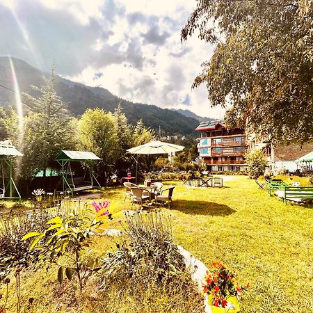 Himalayan Riverside Resort, Manali Exteriér fotografie
