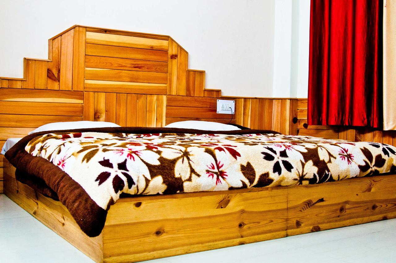 Himalayan Riverside Resort, Manali Exteriér fotografie