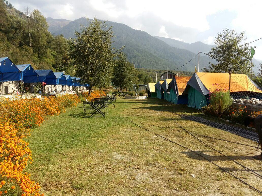 Himalayan Riverside Resort, Manali Exteriér fotografie